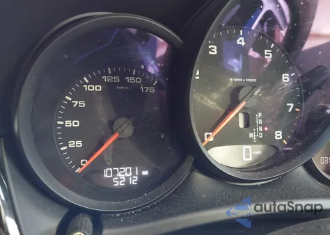 2019 Porsche Macan z USA, uszkodzony, nr VIN WP1AA2A57KLB04928